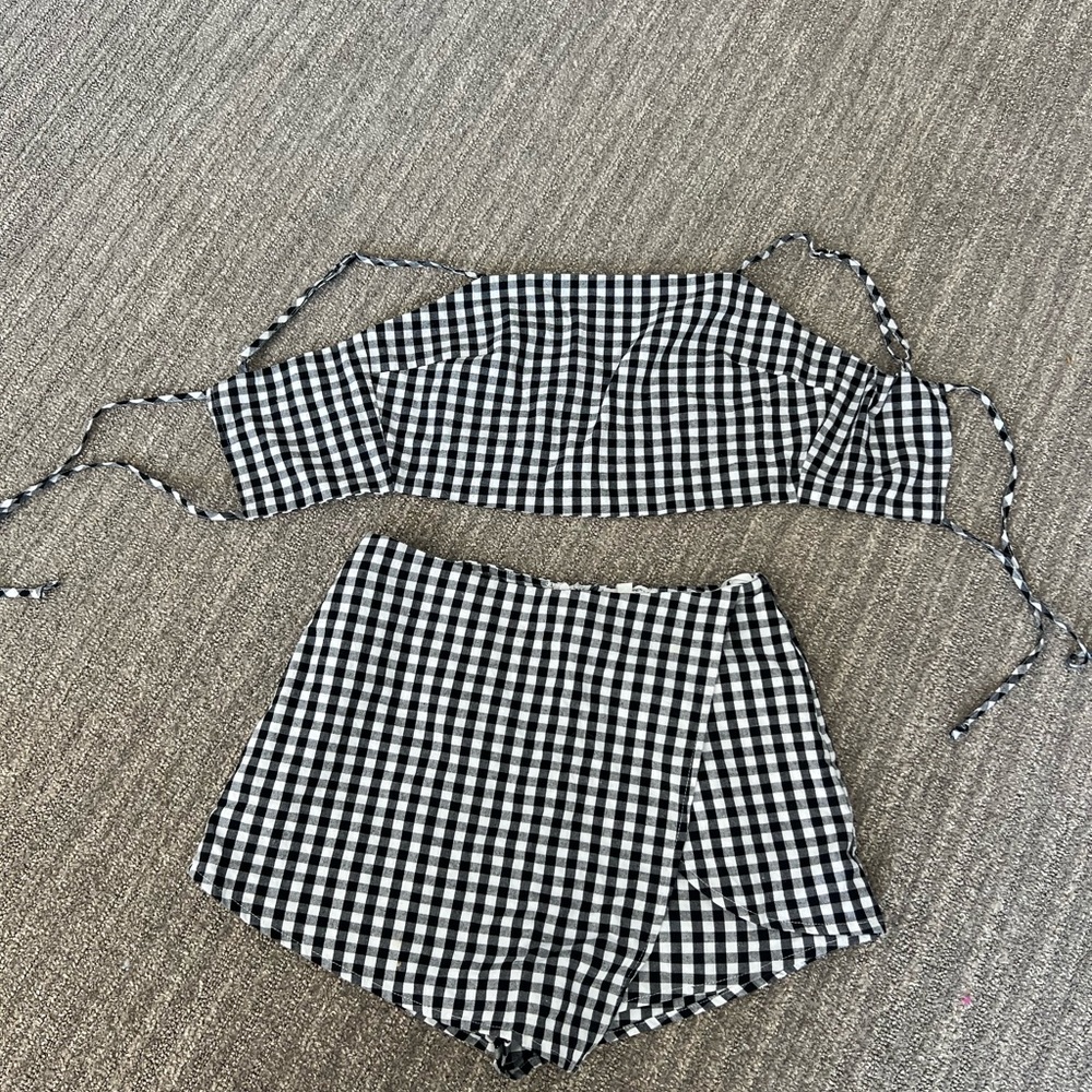 Gingham set